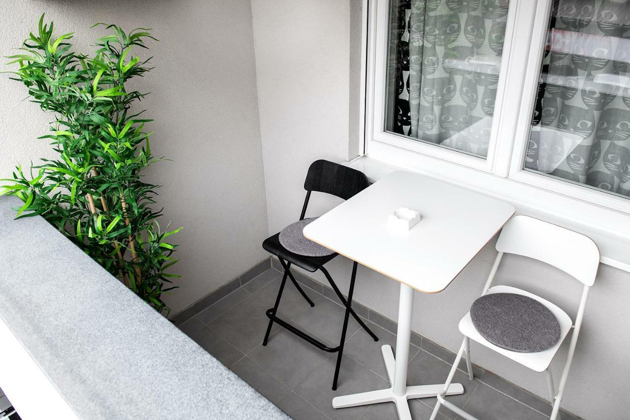Flexible Selfcheckins 7 - Zagreb - Garage - Electric Vehicle Ccharger - Loggia - New - Luxury - Apartments Repinc 7 Ngoại thất bức ảnh